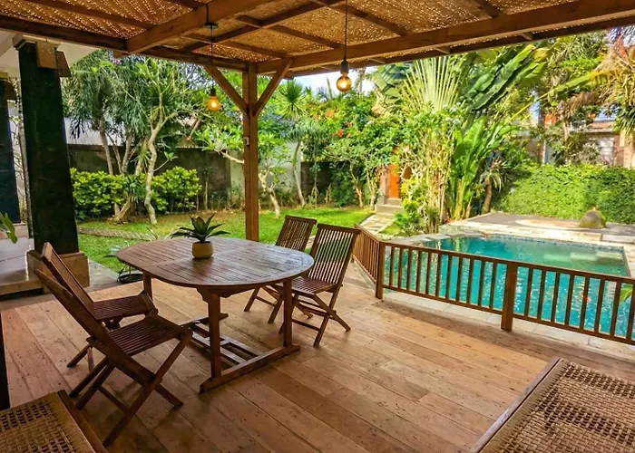 Mari Posa - Hideaway Near Nunggalan
